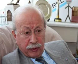 Akreditasyonu buldu, karşılayan arıyor
