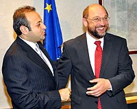 Avrupalı Sosyalistler Bağış'tan af diledi(!)