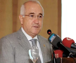 Bakan Cemil Çiçek Rusya'da