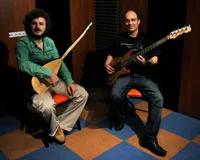 Bas gitar ve bağlama kardeş olacak!