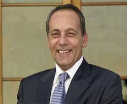 Coşkun: Köşe yazarlığını bırakıyorum