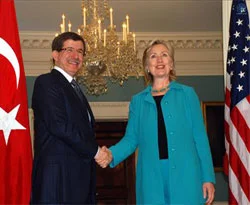 Davutoğlu,Hillary Clinton'la görüştü