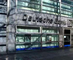 Deutsche Bank sermaye arttırıyor