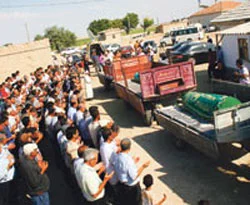 Dört küçük beden, gözyaşlarıyla toprağa verildi