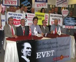 'Evet' dememek için 'kör' olmak lazım'