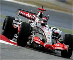Formula 1 lastikleri İzmit'te üretiliyor