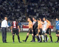 Gaziantep'te futbol taşa tutuldu!