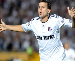 Gözler Bobo'da..