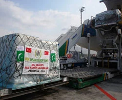 İHH Pakistan'da kalıcı konutlara başlıyor
