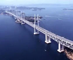 İlk iki katlı köprü geliyor