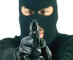 İzmir'de bankada silahlı soygun