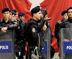 Kaçakçılık operasyonunda 40 gözaltı