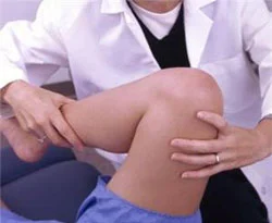 Kireçlenmeyi diz sesinden teşhis eden cihaz