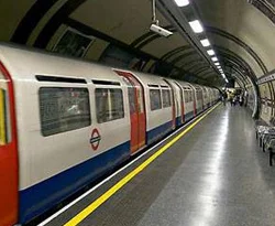 Londra yeraltında konuşacak