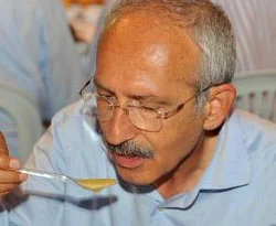 MHP'den sonra CHP'yi çizdi