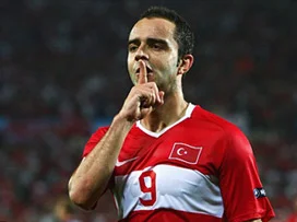 Milliler Fenerin yüzünü güldürdü