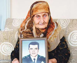 'O uçakta oğlum da vardı, devlet hesabını sorsun'