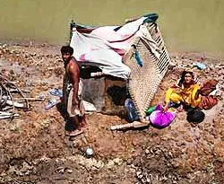 Pakistan her geçen saniye ölüyor