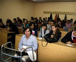 Pes etmedi şimdi üniversitede okuyor