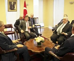 "Türkiye, İslam Birliği'nin temelini atıyor"