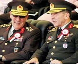 Üç eski komutana 'Balyoz' sorulacak
