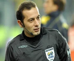 UEFA'dan Cüneyt Çakır'a görev