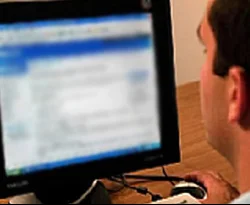 Üniversitelere internetten ücretsiz dil eğitimi