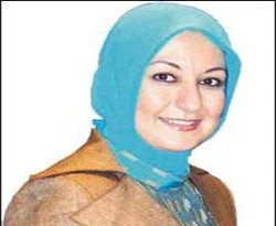 Yardım eli First Lady'den