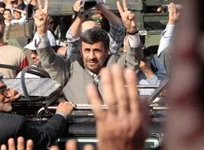 Ahmedinejad İsrail'i taşlayacak