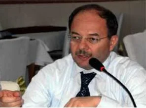 Bakan Akdağ'dan CHP'ye taş