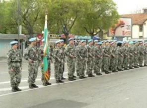 Bulgaristan asker sayısını düşürdü