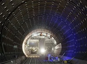 Dünyanın en uzun tüneli açıldı