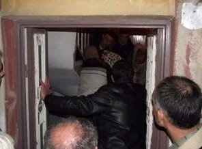 Edremit'te soba zehirlenmesi: 2 ölü