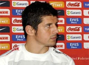 Emre, Milli Takım'ı bırakabilir