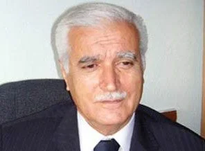En yetkili otorite ile 'başörtüsü'