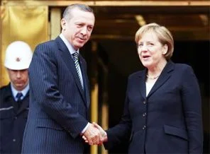 Erdoğan: Asimilasyon insanlık suçudur