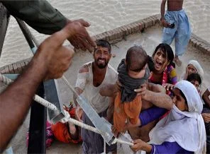 Erdoğan, Pakistan'da afet bölgesinde