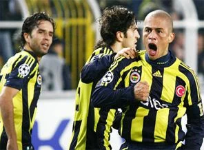 Fenerbahçe'de Alex şoku