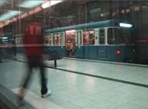 Hızlı trenin çarptığı şahıs hayatını kaybetti