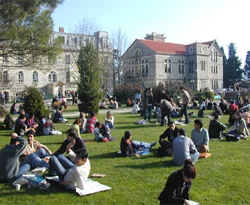 İki yeni vakıf üniversitesi kuruluyor