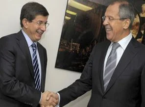 'İlişkilerimizin geleceği NATO'ya bağlı'