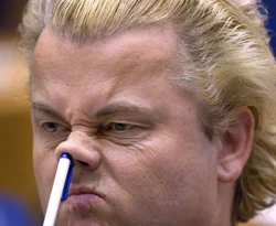 İslam karşıtı Wilders'in yargılanmasına başlandı