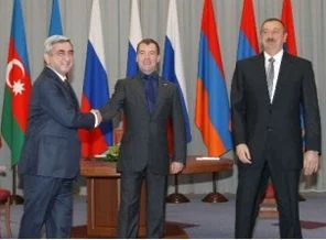 Karabağ sorunu 'çözülüyor'