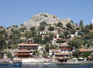 Kaş'ta 4.5 büyüklüğünde deprem