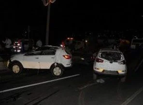 Lüks otomobiller yola saçıldı