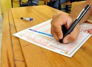 Olaylı KPSS geldi çattı