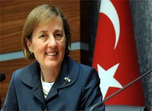 Sakıncalı dizilere önlem