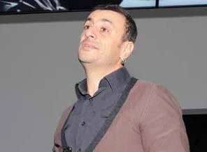 Sanatçı Kutluğ Ataman'a ödül