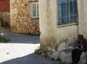 Tarihi köy satılığa çıkarıldı!
