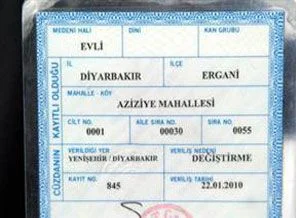 Türban düğümü bu kez ilköğretim kapısında!